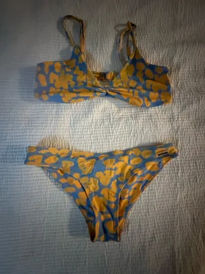 Blackbough Bikini thumbnail 1