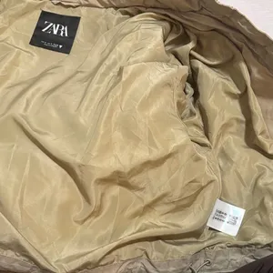 Zara Women's Beige Hooded Puffer Jacket thumbnail 14