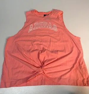 Top Adidas women size m thumbnail 1