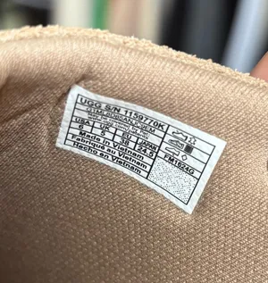 UGG Goldenstar Clogs thumbnail 6