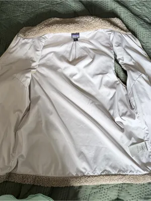 Patagonia Women’s Los Gatos Fleece Vest Cream Beige Size Medium thumbnail 6