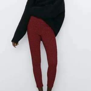 ZARA High Rise Stretch Gingham Flat Front Skinny Pants Button ZipUp L Red Black thumbnail 11