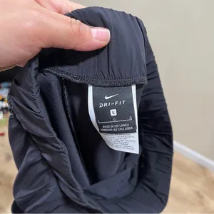 Nike NWOT High-rise Jogger Full Length Ultra light large black pockets skinny thumbnail 7