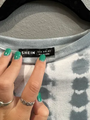 SheIn Crop T Shirt thumbnail 3
