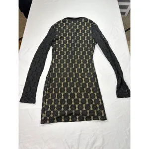 Princess Polly black lace long sleeve button front dress. Size 4. funeral thumbnail 5