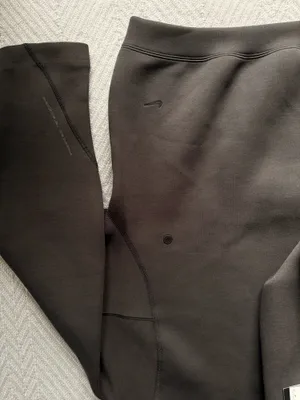 Nike Oversized Tech Fleece Crop Hoodie thumbnail 4