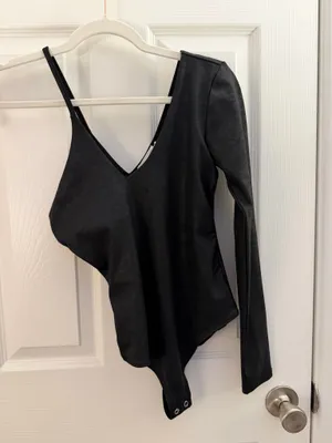 Good American Black One Shoulder Asymmetrical Bodysuit 1 thumbnail 2