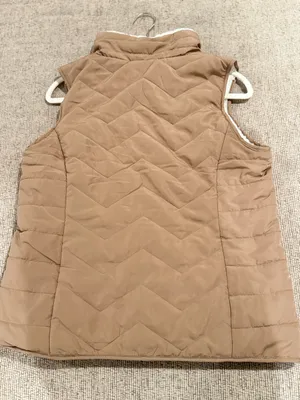 Tan vest thumbnail 2