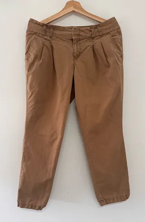 Vintage Old Navy Y2K Tan Pleated Chino Trousers Size 8 Cropped Cotton thumbnail 1