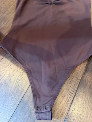 Babaton Contour Sweetheart Bodysuit in Brown Size Medium - C11-716 thumbnail 5