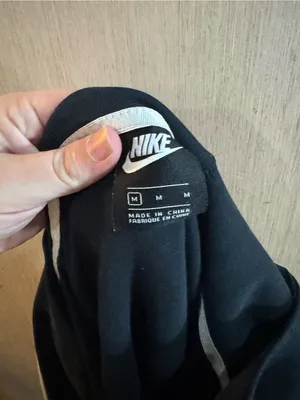 Women’s Nike Tech Black Full-Zip Hoodie with White Accents Size Medium thumbnail 3