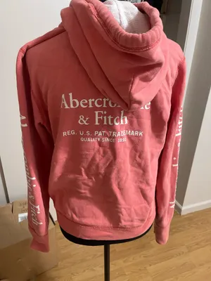 Abercrombie & fitch sweater  thumbnail 2