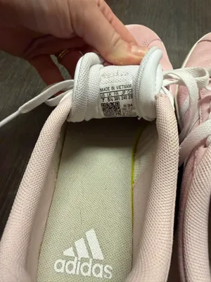 Adidas Sneakers Women’s thumbnail 3