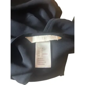 H&M Black Sleeveless Blouse Size 4 thumbnail 4