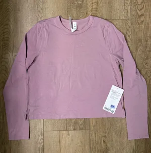 lululemon Classic-Fit Cotton-Blend Long Sleeve thumbnail 1