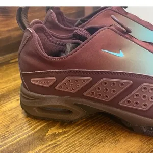 Nike Air Burgundy Sunder Max Sneakers‎ Size 6.5 thumbnail 7