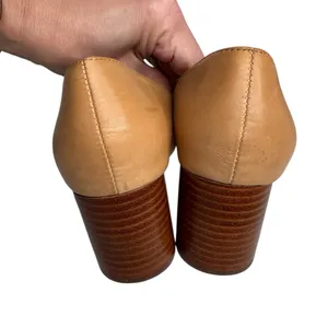 Adrienne Vittadini Stack Block Beige Leather Heels Sz 8.5 thumbnail 3