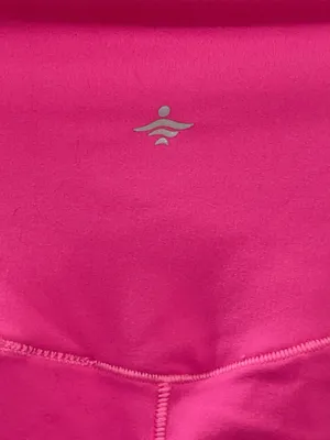 Halara Women’s Small Hot Pink Crossover High Waist 7/8 Pocket Leggings NWOT New thumbnail 5