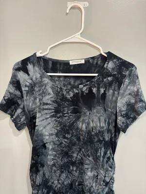 Maternity Tie Dye Bodycon midi Dress short sleeve medium maternity dress thumbnail 2