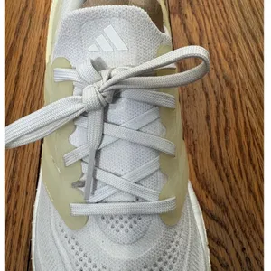 Adidas Ultraboost Light Womens Running Shoes White GY9352‎ Size 8.5 thumbnail 11