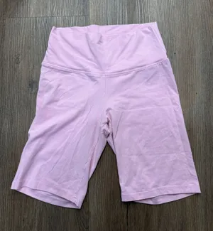 Tna Aritzia Womens High Waisted Biker Shorts Light Pink Size S Activewear‎ 3204 thumbnail 1