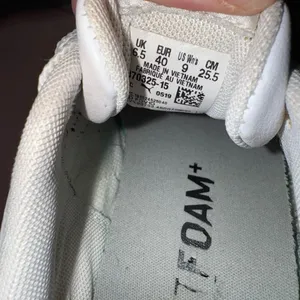 Puma Carina Sneaker Size 9 thumbnail 7