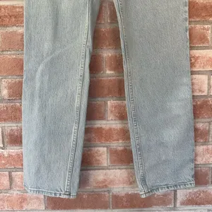 Abercrombie Fitch Curve Love Ultra High Rise 90s Straight Jeans Women’s 25 0 NEW thumbnail 4