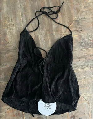 Princess Polly Chantria Top Black thumbnail 2