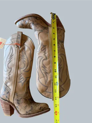 Miss Capezio Vintage Women's Embroidered Leather Stacked Heel Boot Size 5 thumbnail 8
