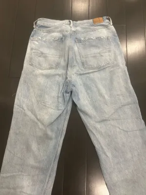 American Eagle thumbnail 2