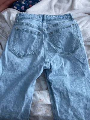 Abercrombie Curve Love High Rise 90s Straight thumbnail 4