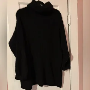 Free People Black Chunky Knit Turtleneck Sweater Oversized XS Side Slit thumbnail 4