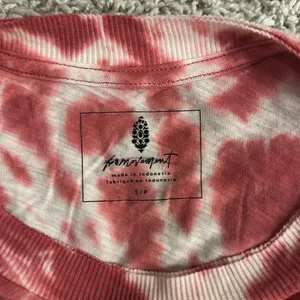 Free People Movement red and white tie dye cropped muscle tank Sz S thumbnail 3