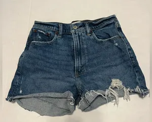 Abercrombie and Fitch 4" Mom shorts high rise size 00 thumbnail 1