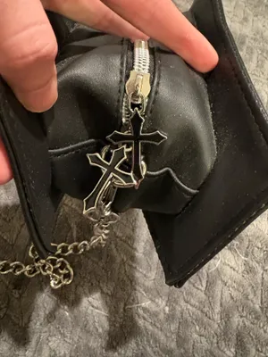 Spirit Halloween Coffin Crossbody Bag thumbnail 5