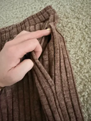 Pants  thumbnail 2
