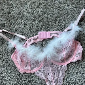 Pink Lace Lingerie Set thumbnail 2