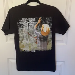 Garth Brooks World Tour 2014-17 Concert Tee Small Country Music thumbnail 2