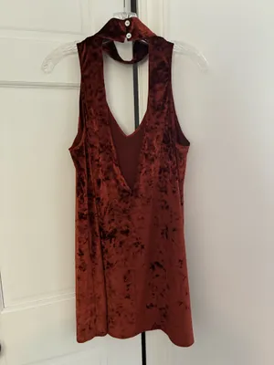 Cut-Out Boutique Dress thumbnail 2