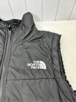 The North Face Reversible Black Quilted Puffer Vest Size S thumbnail 8