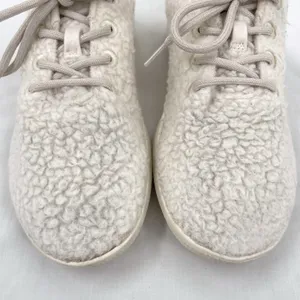 Allbirds Wool Sneakers Runner Fluffs White Merino Wool Athletic Shoes US Size 9 thumbnail 6