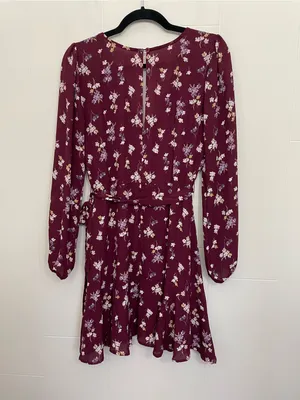 Mi Ami Long Sleeve Floral Mini Dress Size M Maroon Surplice Tie Waist Boho Chic thumbnail 5