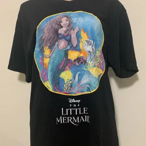 Disney The Little Mermaid woman size LARGE NWOT t shirt thumbnail 2