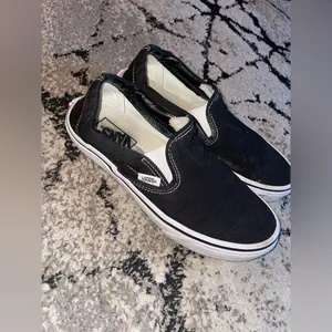 ⚠️SOLD⚠️Vans thumbnail 5