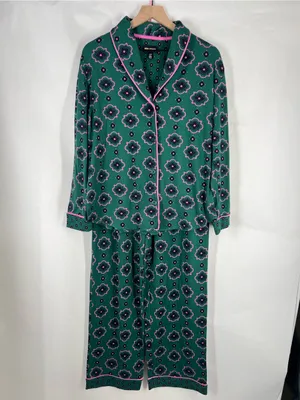 Room Service Green Floral Notch Collar 2-Piece Pajama Set Size XL thumbnail 2