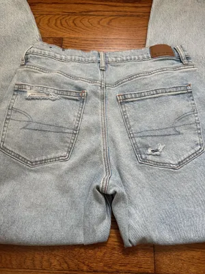 NWOT American Eagle Strigid Ripped High Waisted Stovepipe Jeans thumbnail 7