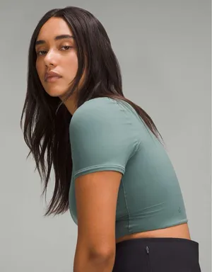Lululemon Crewneck Cropped T-Shirt in Medium Forest thumbnail 1