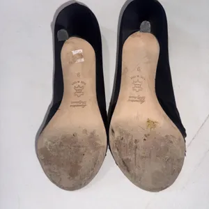 Butter For Diane B Satin Peep Toe Italian Black Minimalist Pumps‎ Heels Size 9 thumbnail 13