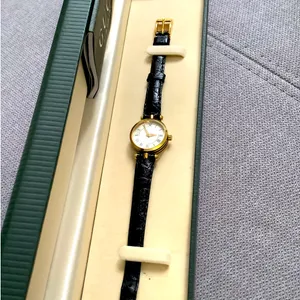 Ladies GUCCI SHELLY LINE watch 🔥🔥🔥 thumbnail 12