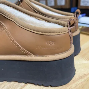 UGG Opening Ceremony Platform Clog Mule Shoes‎ Brown Shearling Lined Buckle 9 thumbnail 8